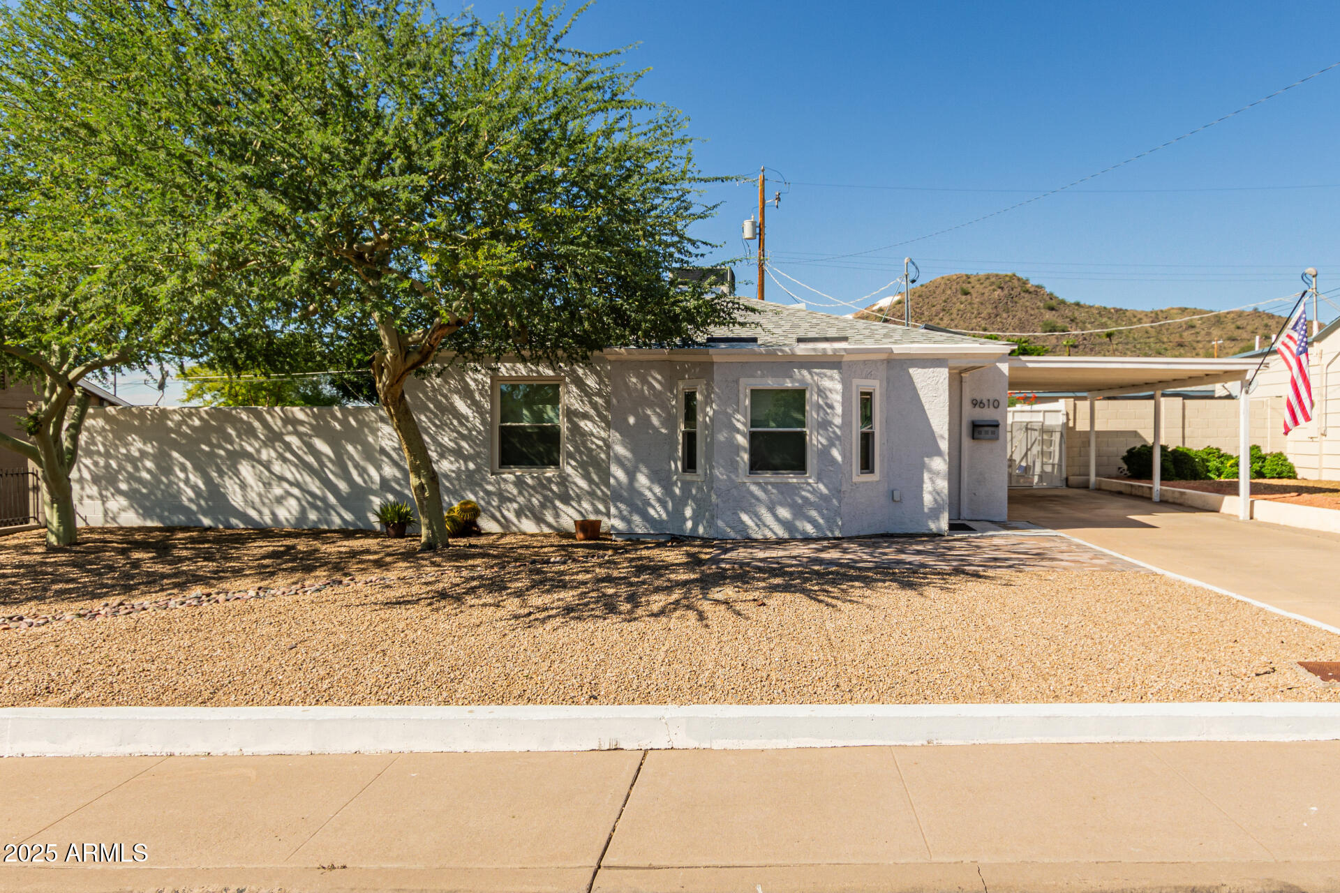 9610 North 2nd Street Phoenix, AZ 85020 - Photo 3 of 39 04 - 2nd 9610