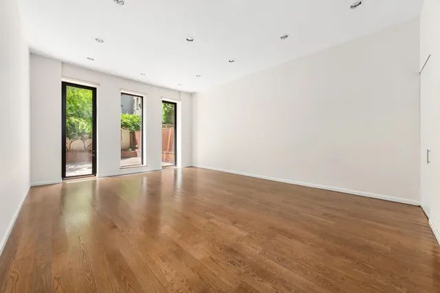 $19,500 | 232 East 67th Street, Unit MAIS | Lenox Hill