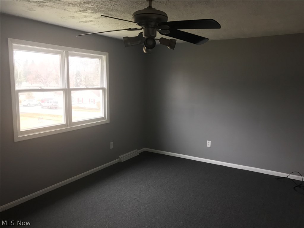 1910 Stepney Street Niles, OH 44446 - Photo 11 of 35