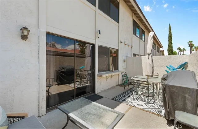 $2,970 | 6134 Arroyo Road, Unit 3, Palm Springs, CA 92264