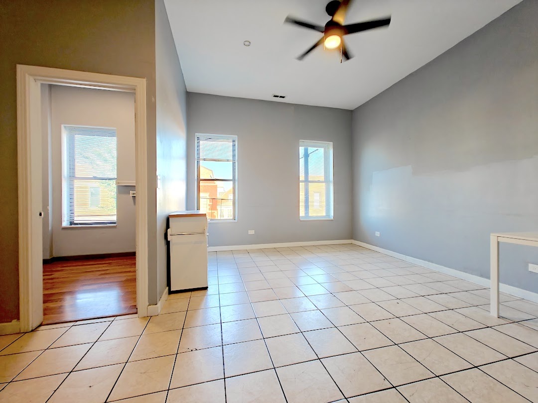 3102 South Morgan Street, Unit 2 Chicago, IL 60608 - Photo 5 of 11