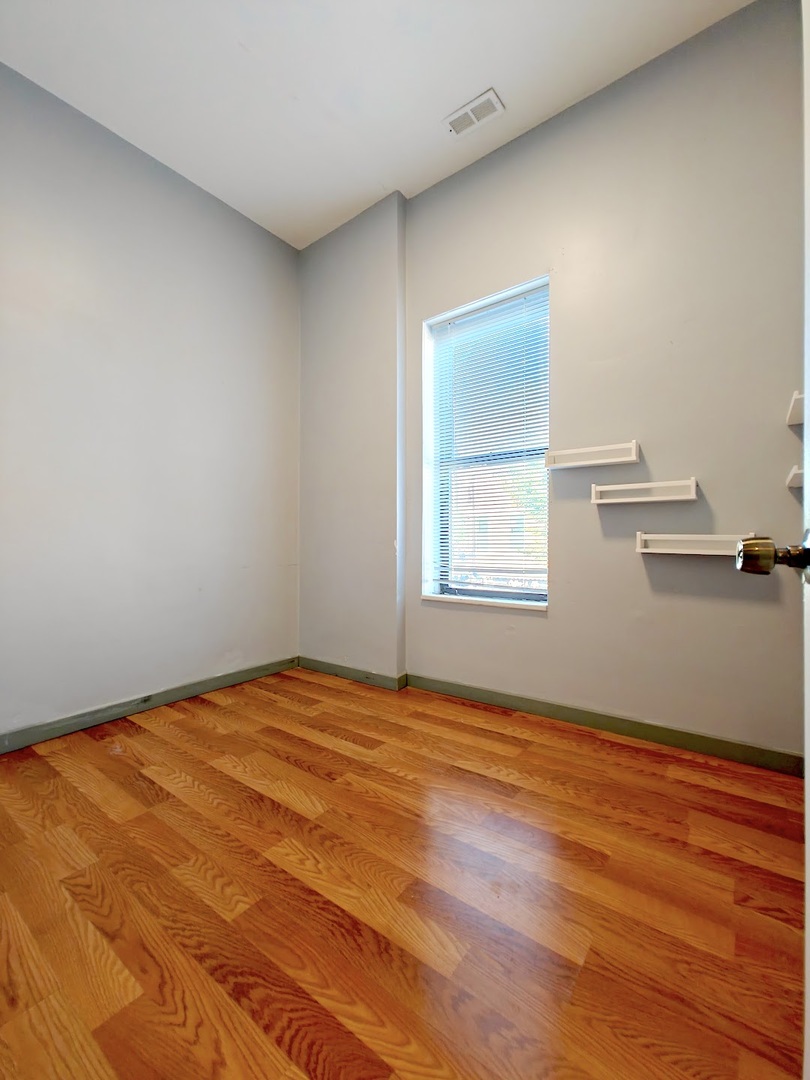 3102 South Morgan Street, Unit 2 Chicago, IL 60608 - Photo 6 of 11