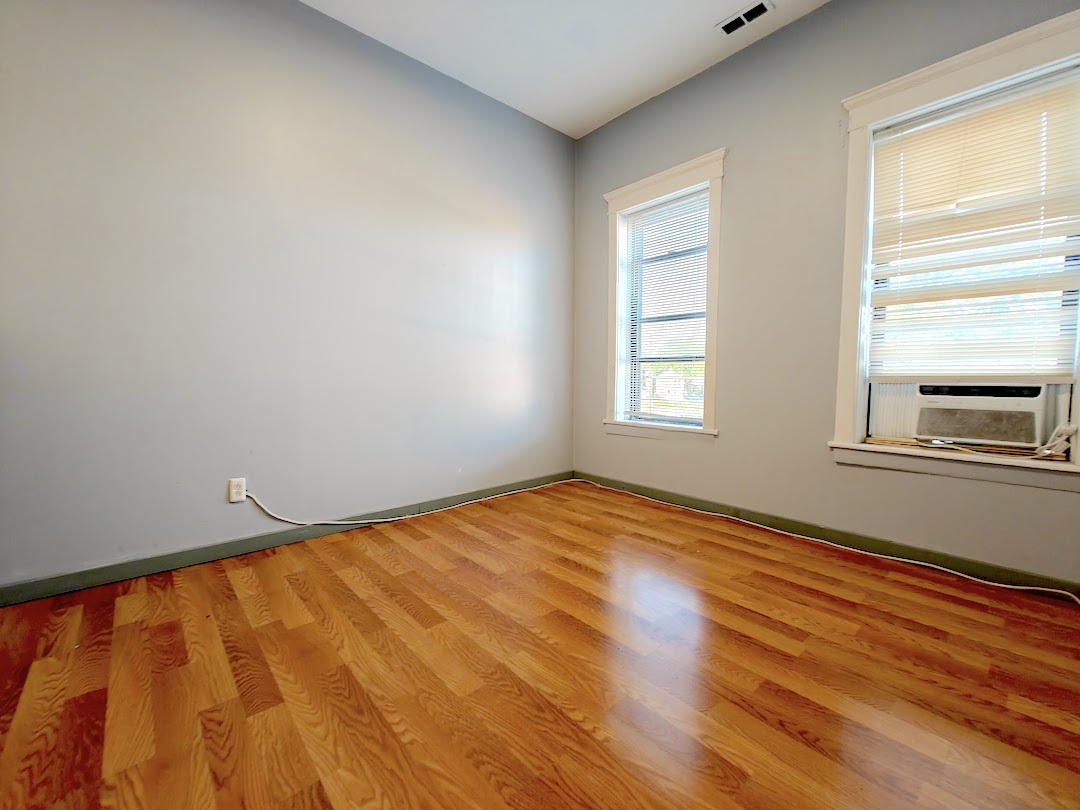 3102 South Morgan Street, Unit 2 Chicago, IL 60608 - Photo 9 of 11