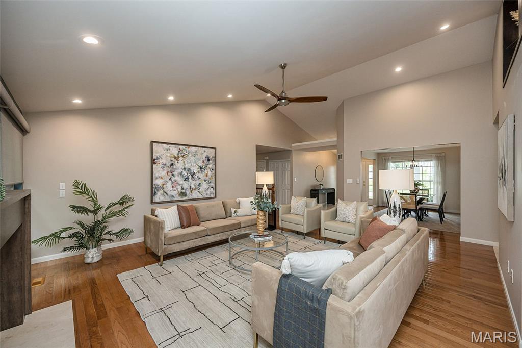 2041 Avalon Ridge Circle Fenton, MO 63026 - Photo 7 of 31