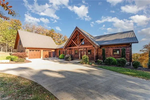 $899,999 | 1220 Sierra Trace Road, Denton, NC 27239