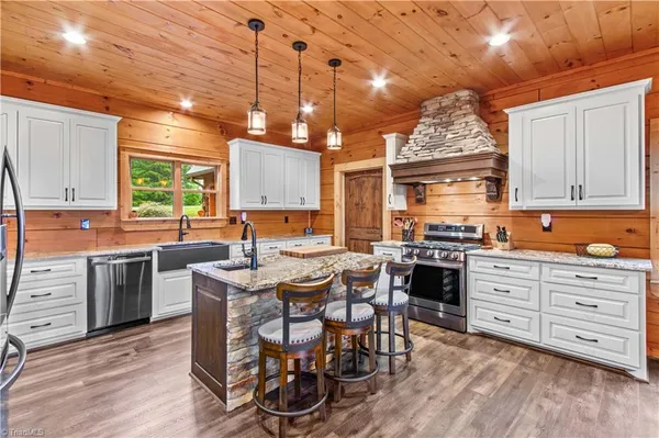 $899,999 | 1220 Sierra Trace Road, Denton, NC 27239
