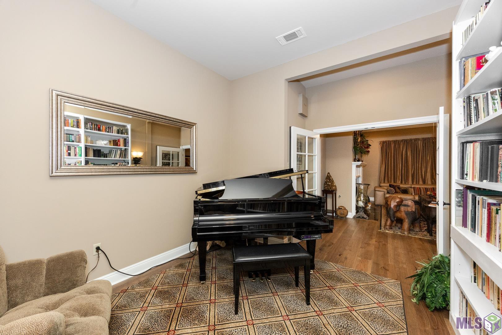 11030 Paddock Avenue Baton Rouge, LA 70816 - Photo 9 of 60 Gallery Image 9