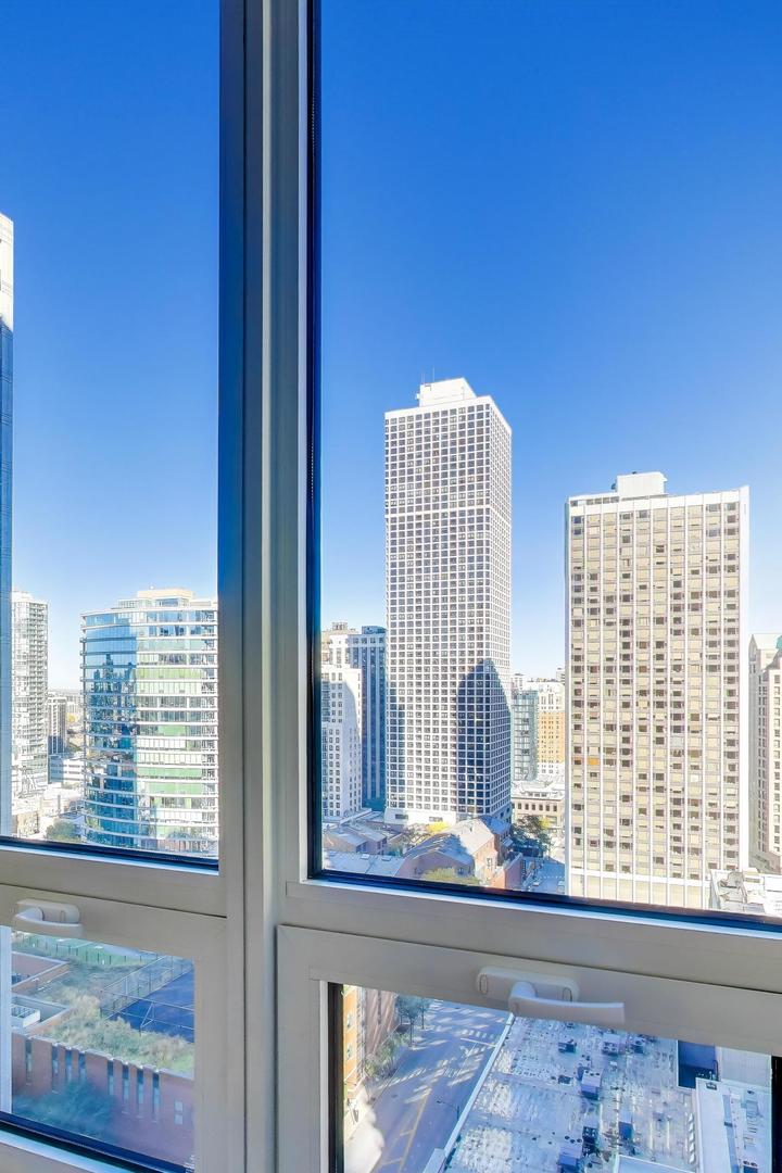 10 East Delaware Place, Unit 20A Chicago, IL 60611 - Photo 22 of 42 a view of a windows in a room