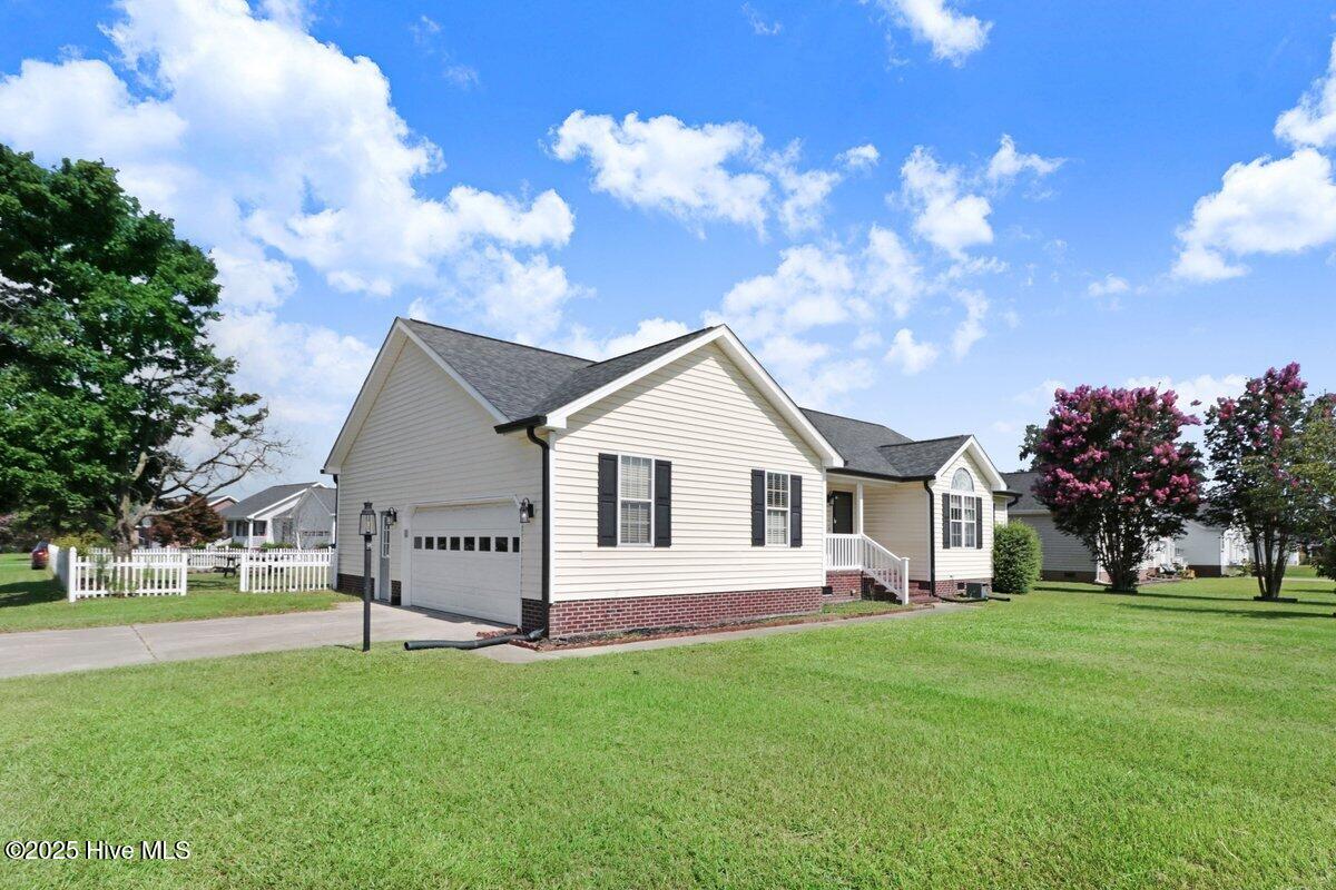 401 Kuwicki Road Pikeville, NC 27863 - Photo 3 of 26 401 Kuwicki Rd-3