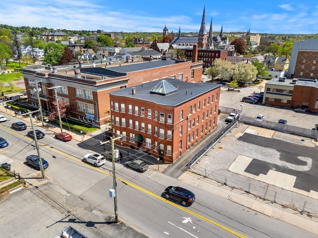 97 Bridge Street Manchester, NH 03101 - Photo 8 of 24
