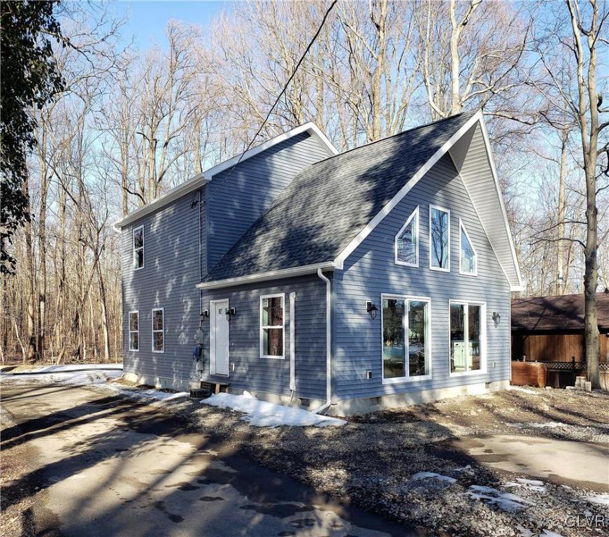 98 Juniper Road Bangor, PA 18013 - Photo 1 of 19 Gallery Image 1