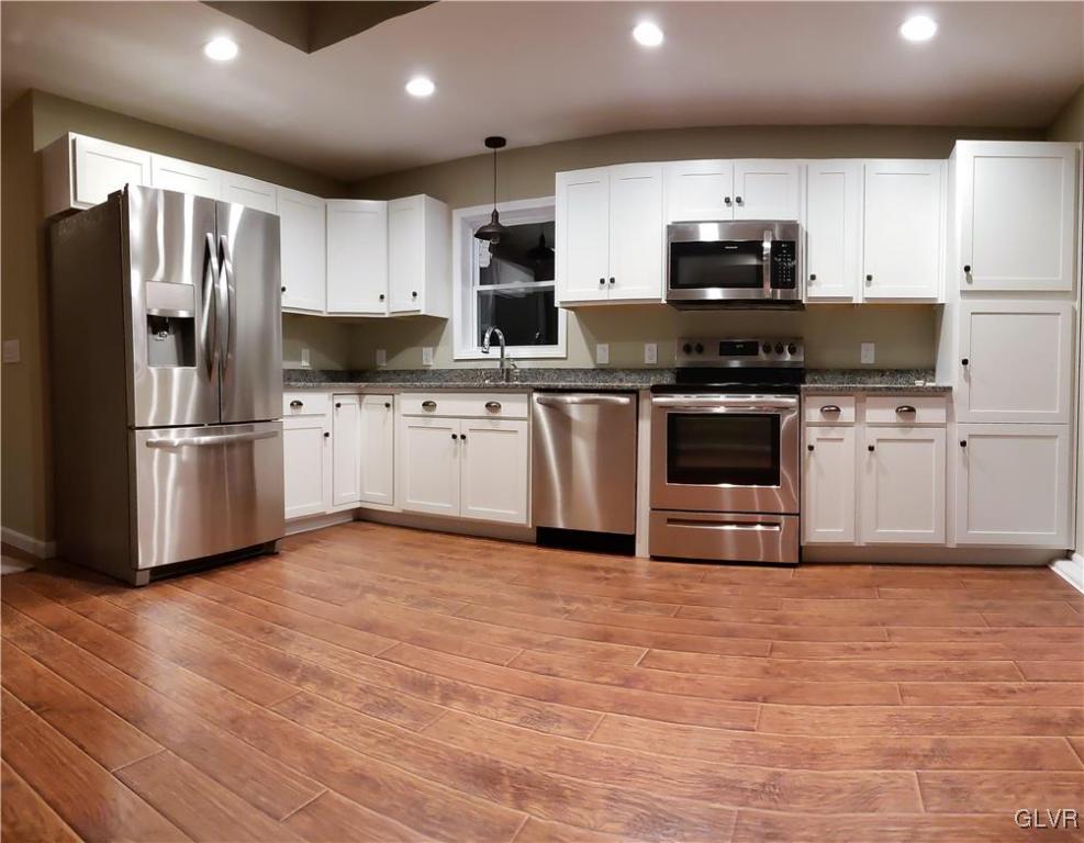 98 Juniper Road Bangor, PA 18013 - Photo 5 of 19 Gallery Image 5