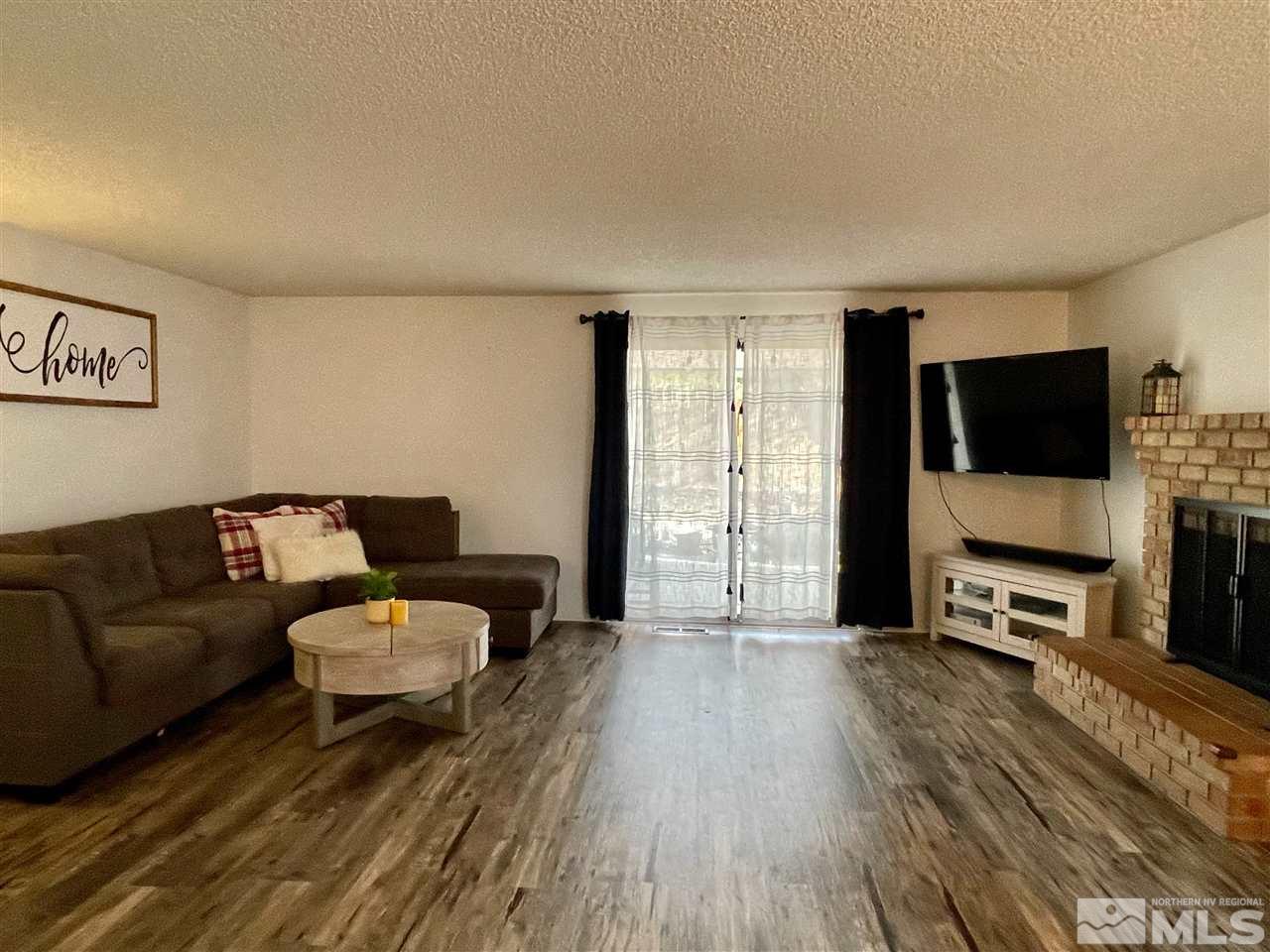 2820 Caballo Drive Reno, NV 89502 - Photo 3 of 16 Photo 3