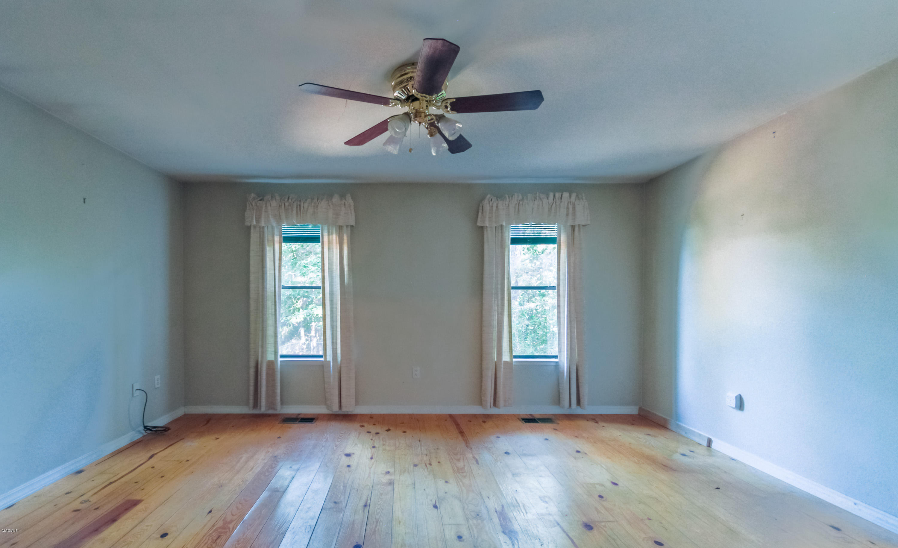 275 King Bee Road Wiggins, MS 39577 - Photo 15 of 42 Master Bedroom
