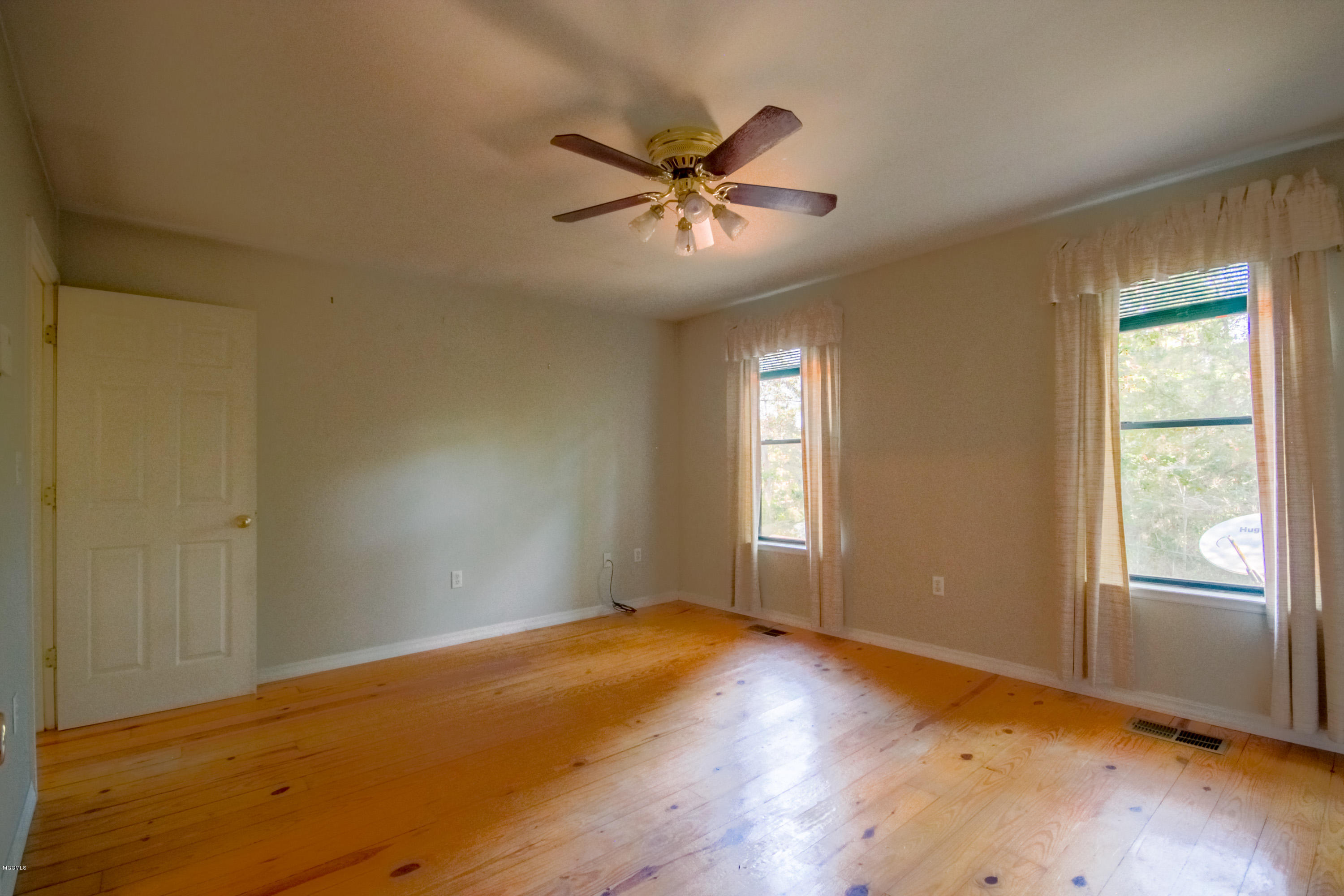 275 King Bee Road Wiggins, MS 39577 - Photo 16 of 42 Master Bedroom