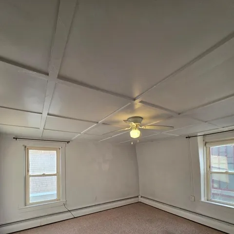 $1,300 | 175 Rock Street, Unit 3S, Fall River, MA 02720