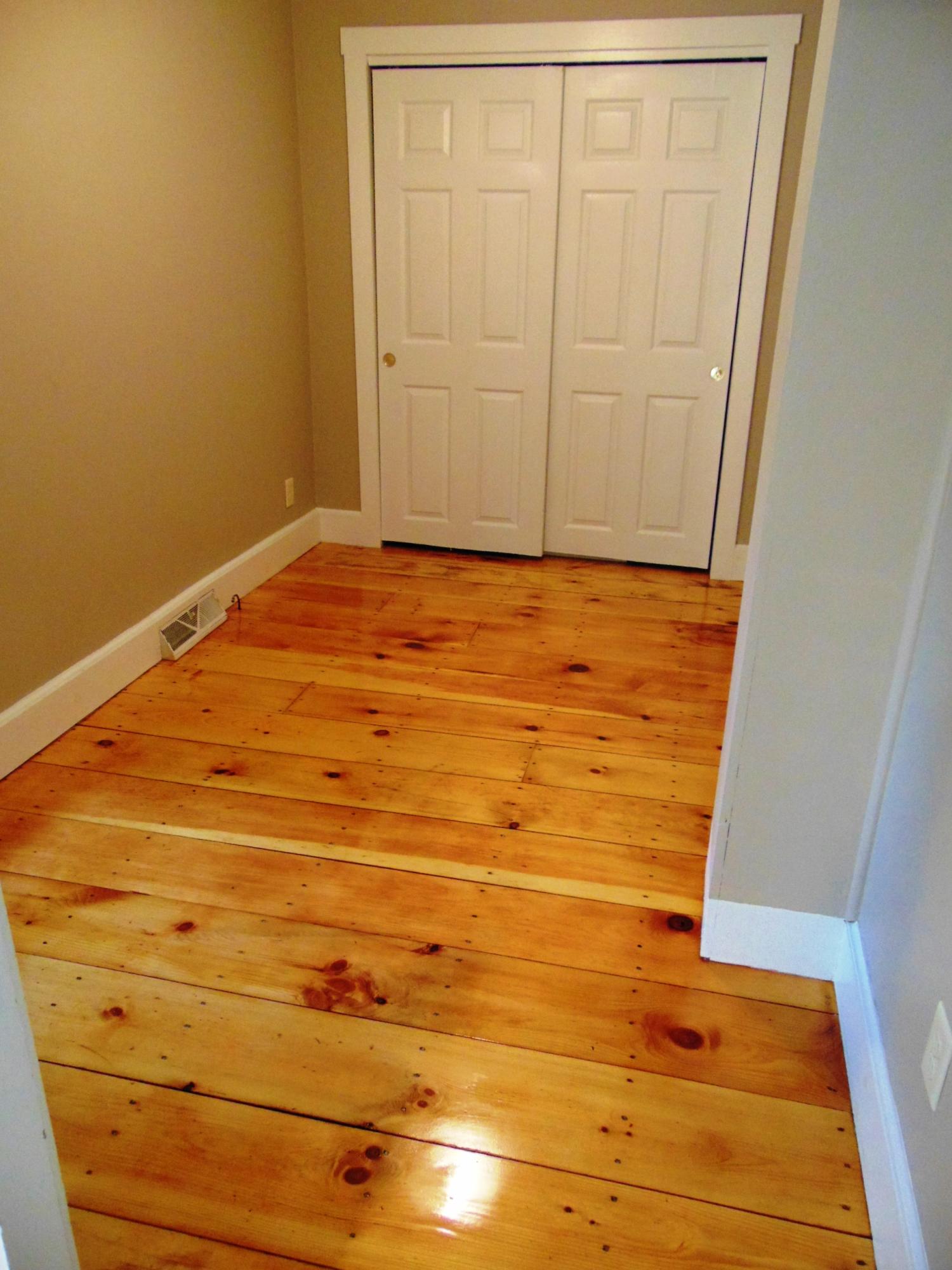 103 Beacon Street Bath, ME 04530 - Photo 5 of 27 DSC01583