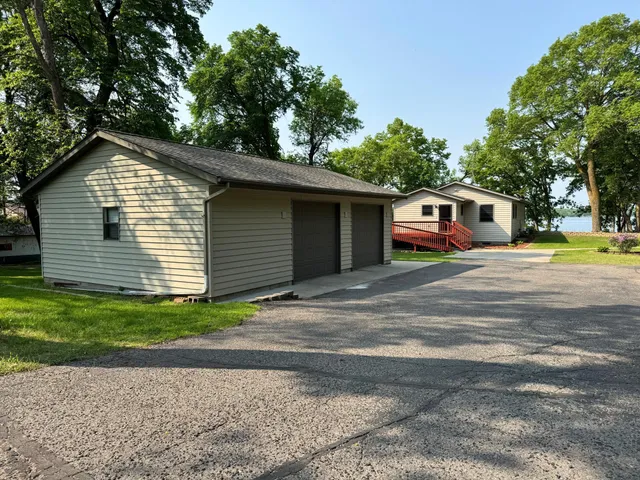 $630,000 | 23759 Clarissa Haven Drive, Henning, MN 56551