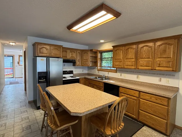 $630,000 | 23759 Clarissa Haven Drive, Henning, MN 56551