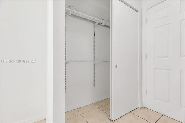 $1,995 | 520 Southwest 5th Street, Unit 303, Miami, FL 33130