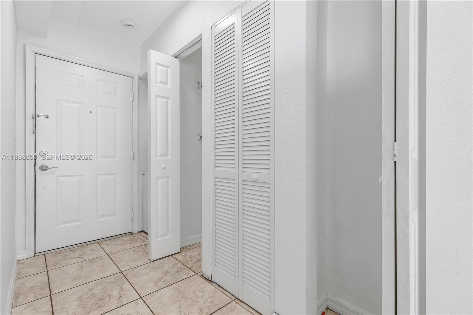 520 Southwest 5th Street, Unit 303 Miami, FL 33130 - Photo 9 of 20