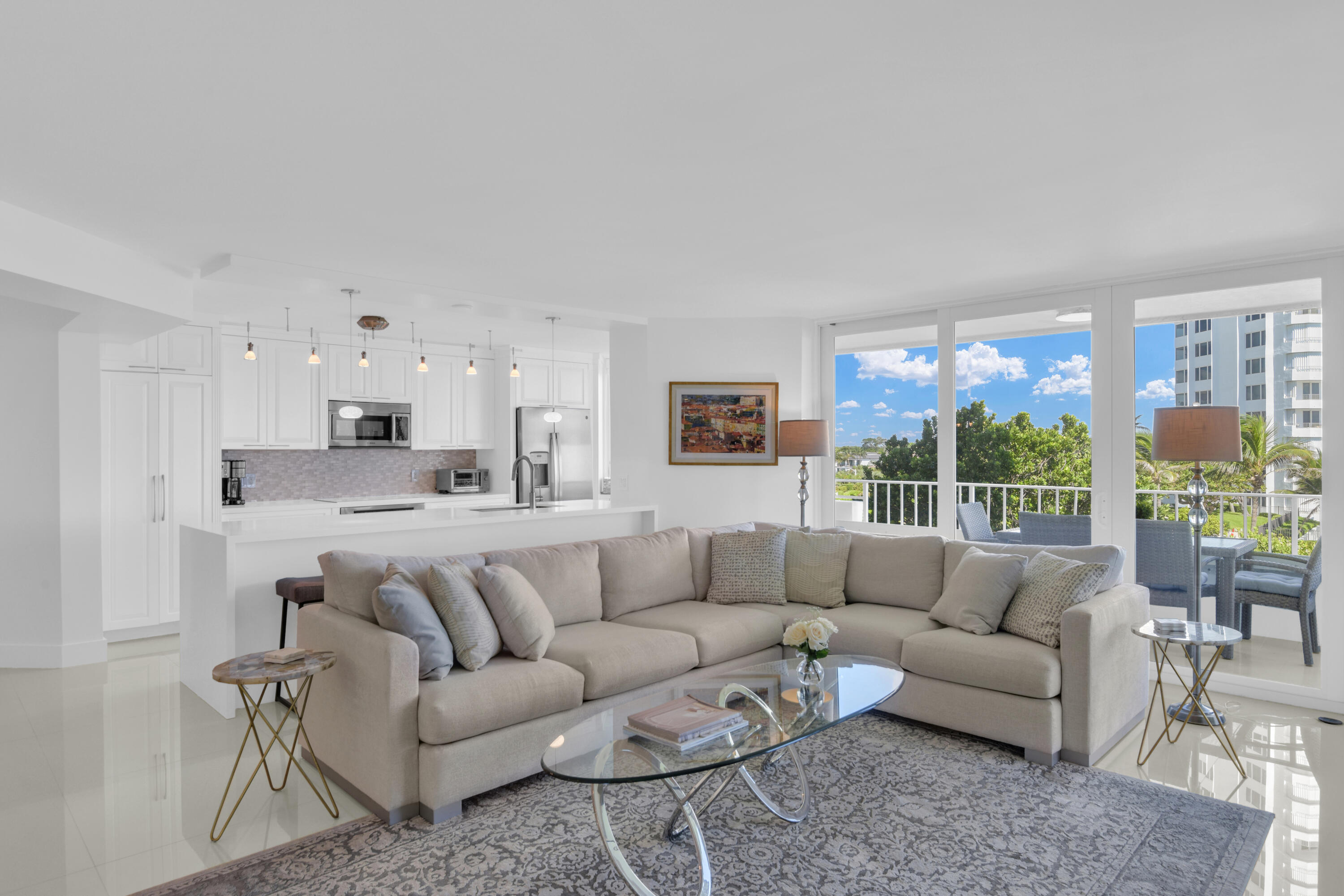 550 South Ocean Boulevard, Unit 401 Boca Raton, FL 33432 - Photo 12 of 51 Living Room