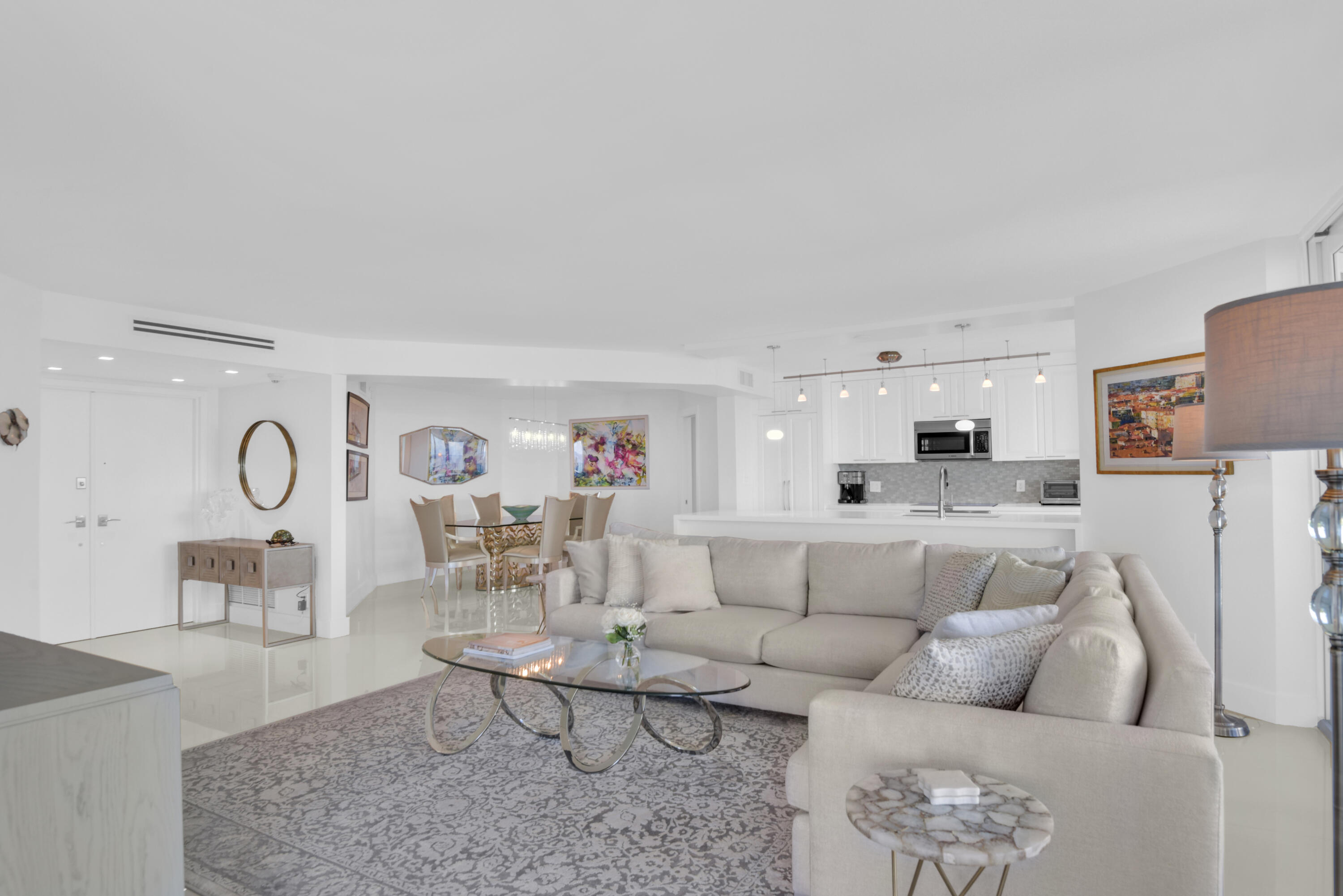 550 South Ocean Boulevard, Unit 401 Boca Raton, FL 33432 - Photo 13 of 51 Living Room