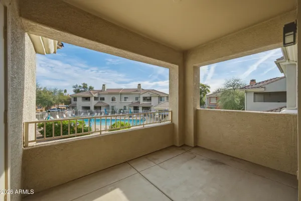 $419,900 | 955 East Knox Road, Unit 213, Chandler, AZ 85225