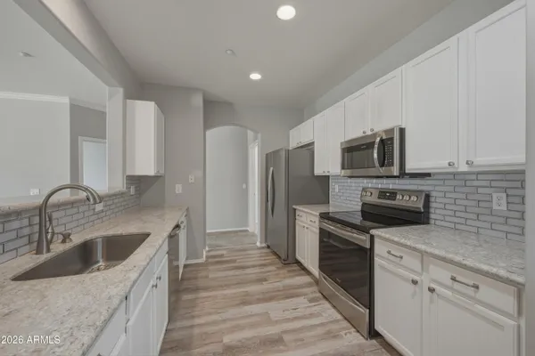 $419,900 | 955 East Knox Road, Unit 213, Chandler, AZ 85225