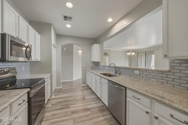$419,900 | 955 East Knox Road, Unit 213, Chandler, AZ 85225