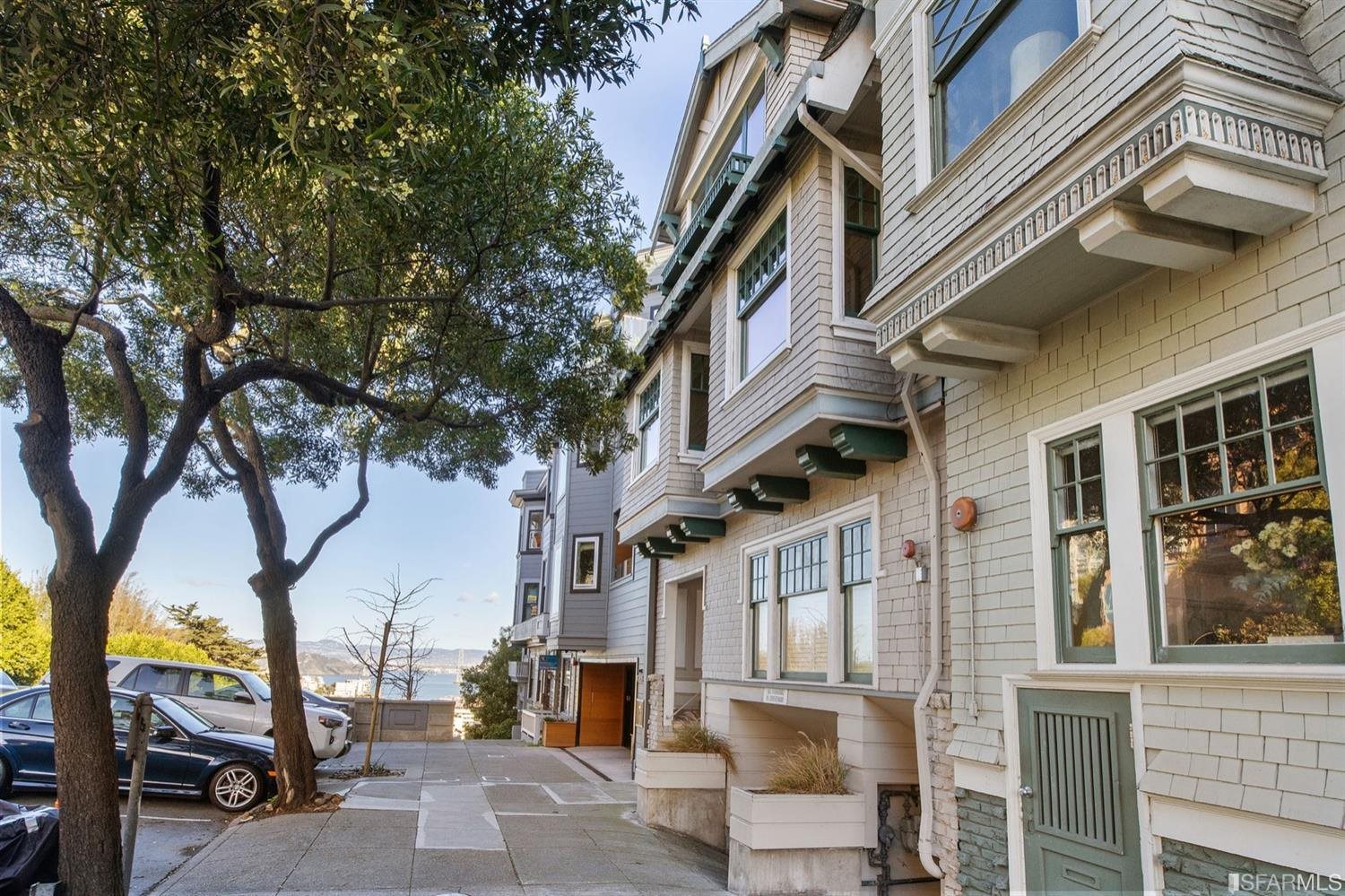 1069 Broadway San Francisco, CA 94133 - Photo 43 of 43 a view of a building with a tree