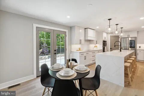 $1,499,000 | 1110 West Valley Road, Wayne, PA 19087
