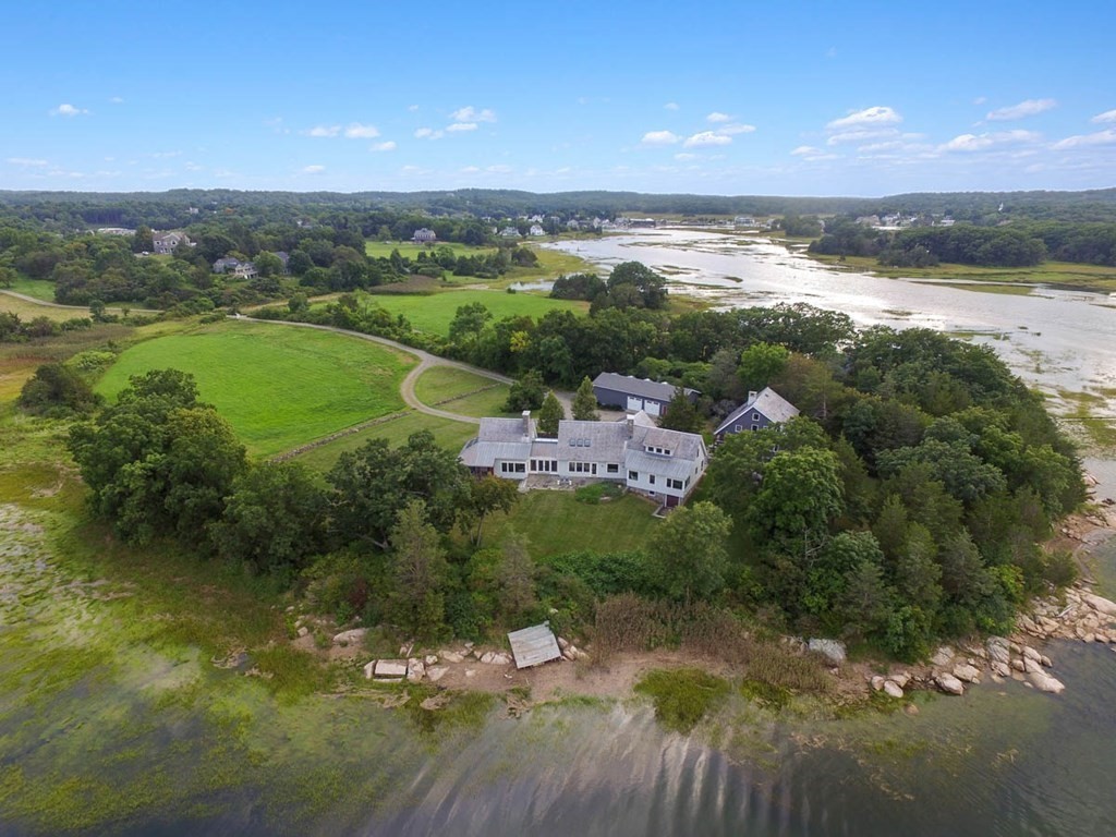 80 R Eastern Avenue Essex, MA 01929 - Photo 1 of 41