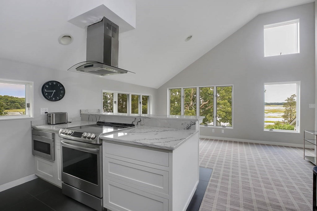 80 R Eastern Avenue Essex, MA 01929 - Photo 29 of 41