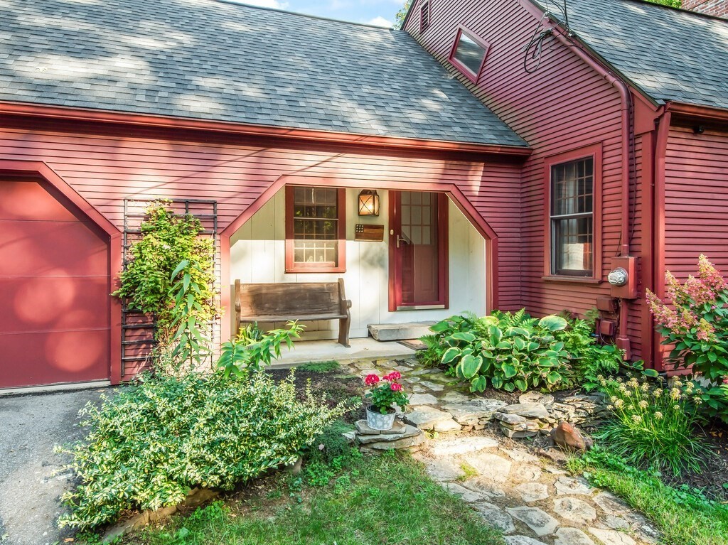 99 Coburn Road Berlin, MA 01503 - Photo 3 of 42 Gallery Image 3