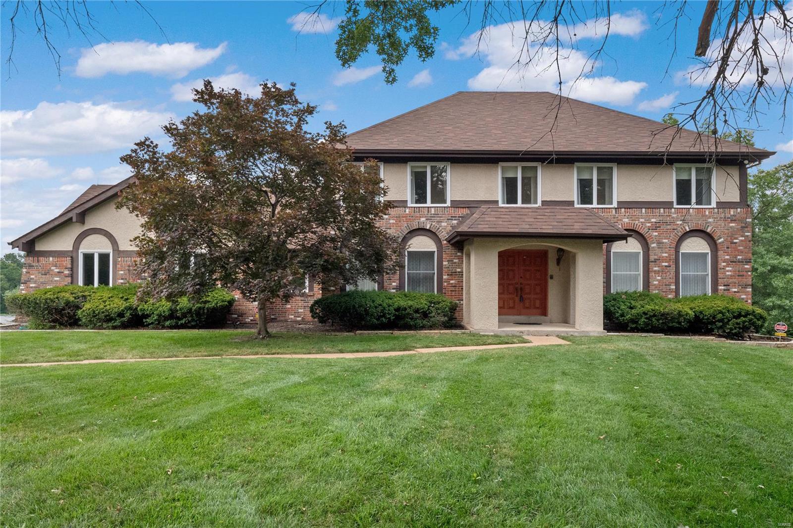 227 Pennington Lane, Chesterfield, MO 63005 Compass