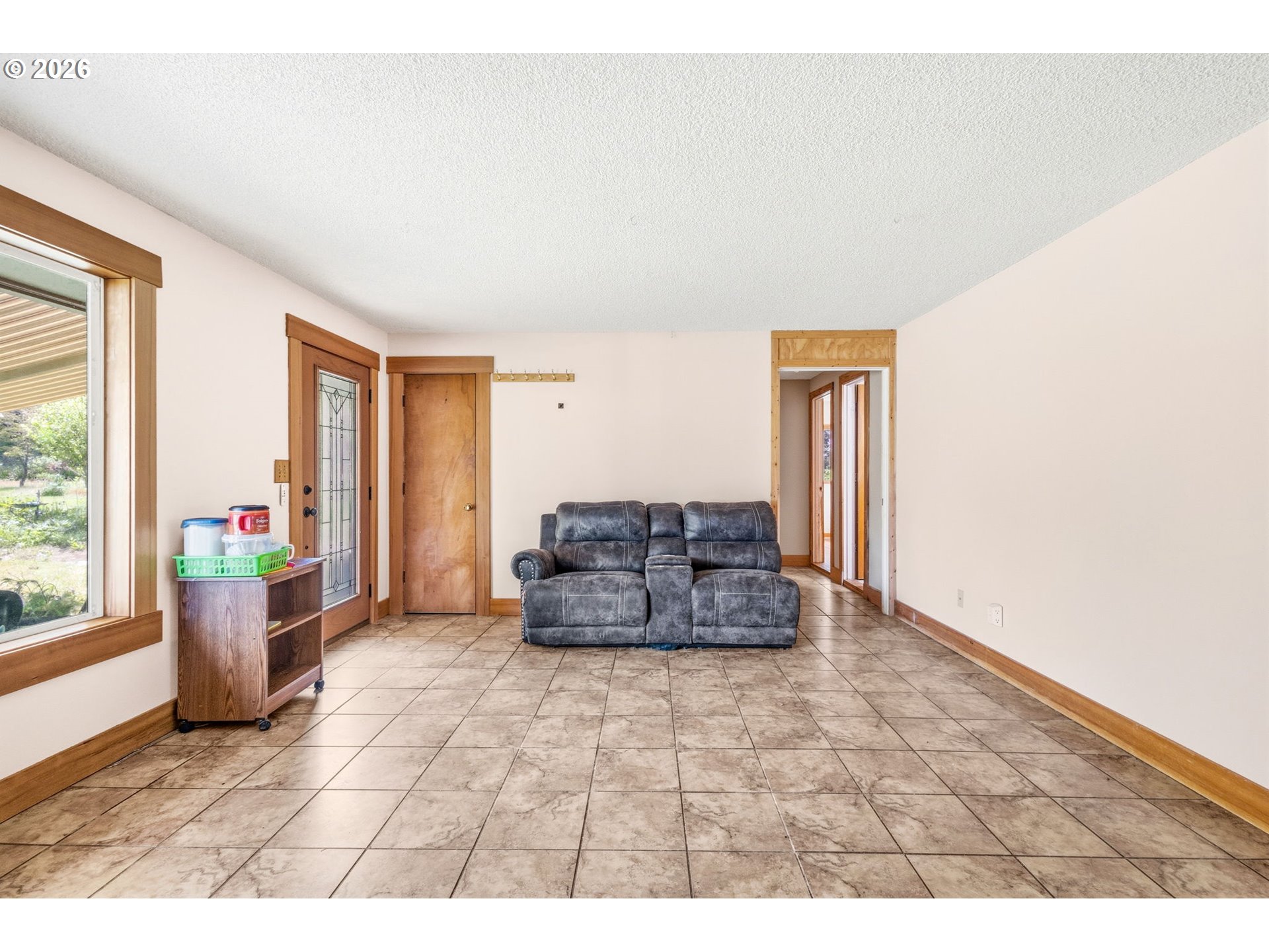 34938 Ede Road Lebanon, OR 97355 - Photo 4 of 28