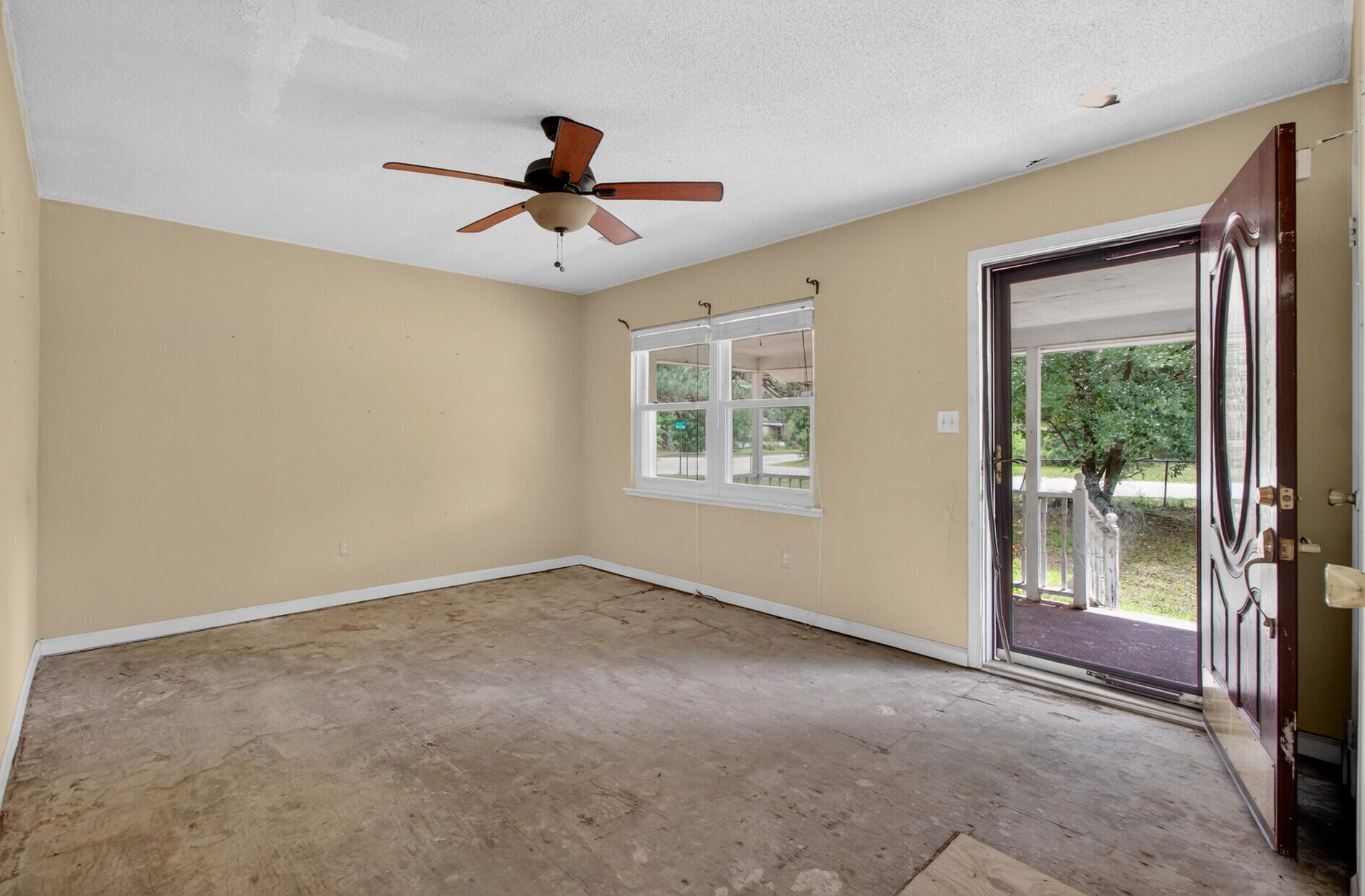 102 Montegue Street Santee, SC 29142 - Photo 13 of 35 28_28_mls
