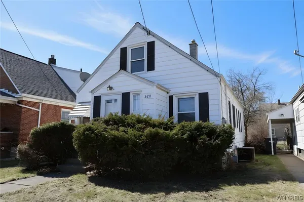 $1,500 | 420 25th Street, Niagara Falls, NY 14303