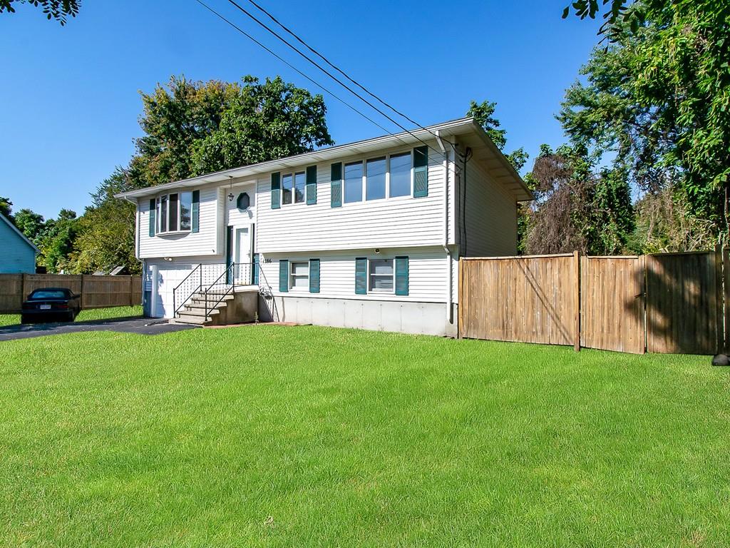 1286 Parker Street Springfield, MA 01129 - Photo 6 of 23 Gallery Image 6