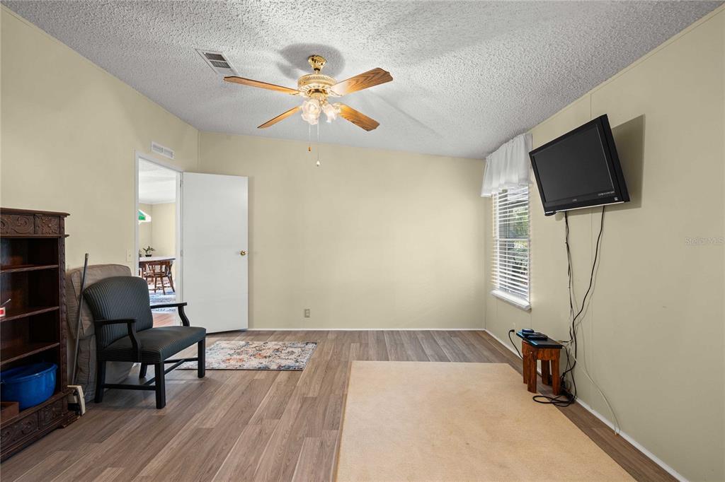 34945 Buck Road Zephyrhills, FL 33541 - Photo 36 of 47 Gallery Image 36