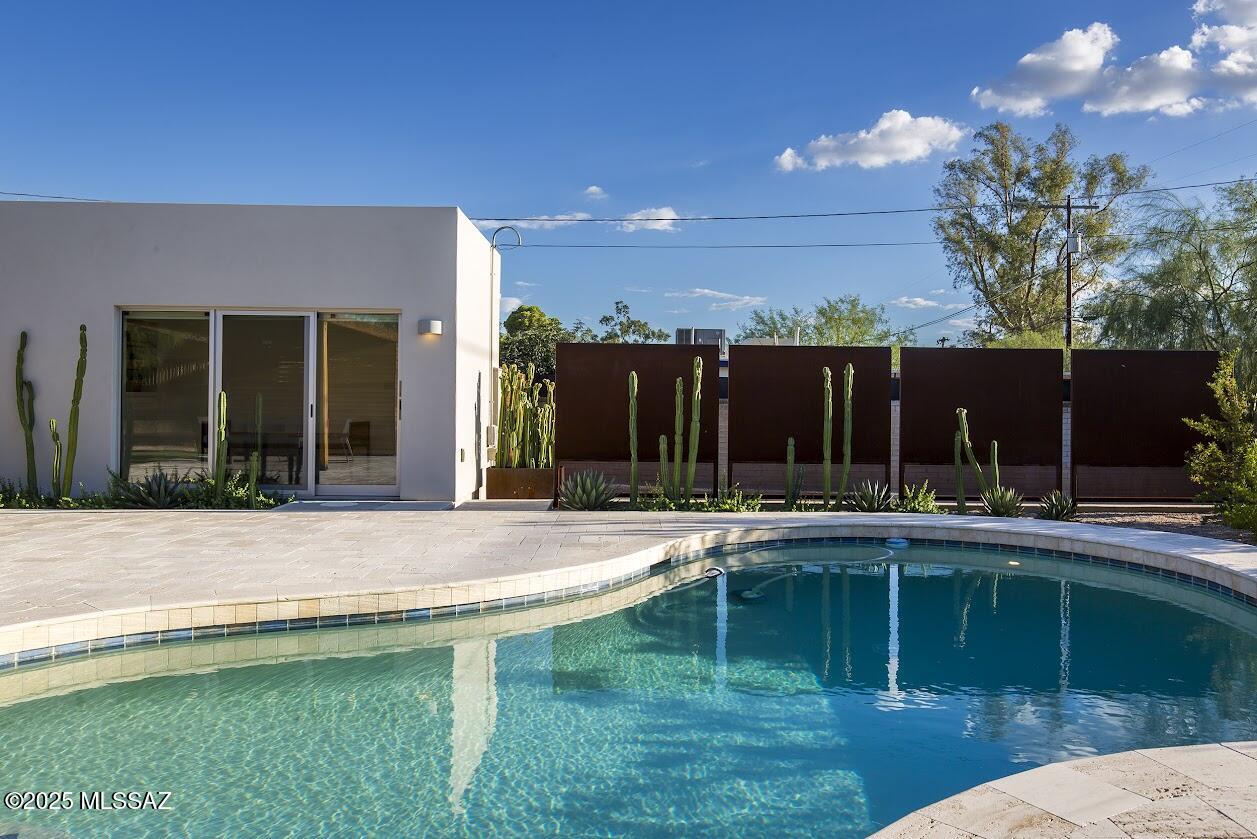 328 South Country Club Road Tucson, AZ 85716 - Photo 21 of 36 Gallery Image 21