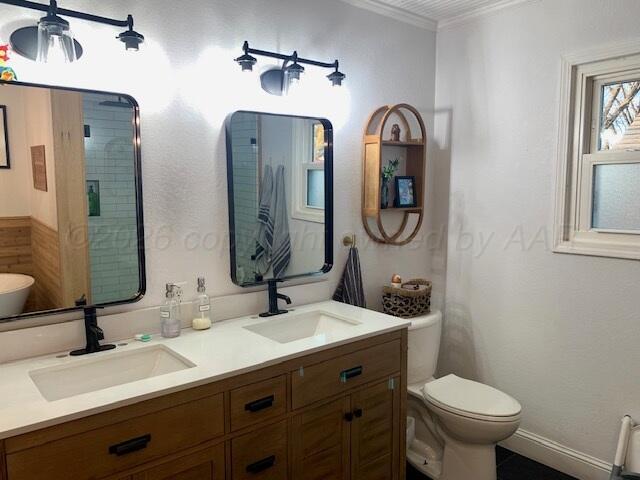 619 South Indiana Street Perryton, TX 79070 - Photo 19 of 28 Updated Baths