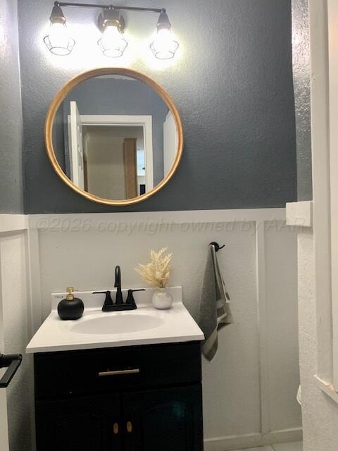 619 South Indiana Street Perryton, TX 79070 - Photo 25 of 28 Half Bath