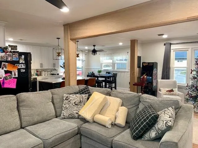 $190,000 | 619 South Indiana Street, Perryton, TX 79070