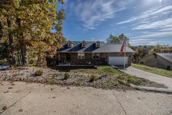 $349,900 | 21504 Horizonway Lane, St. Robert, MO 65584