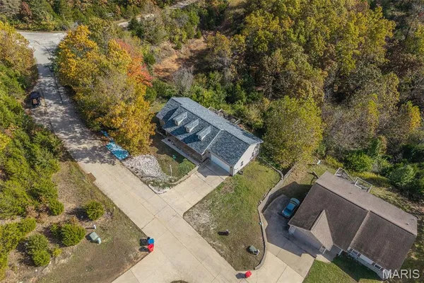 $369,900 | 21504 Horizonway Lane, St. Robert, MO 65584
