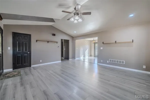 $349,900 | 21504 Horizonway Lane, St. Robert, MO 65584