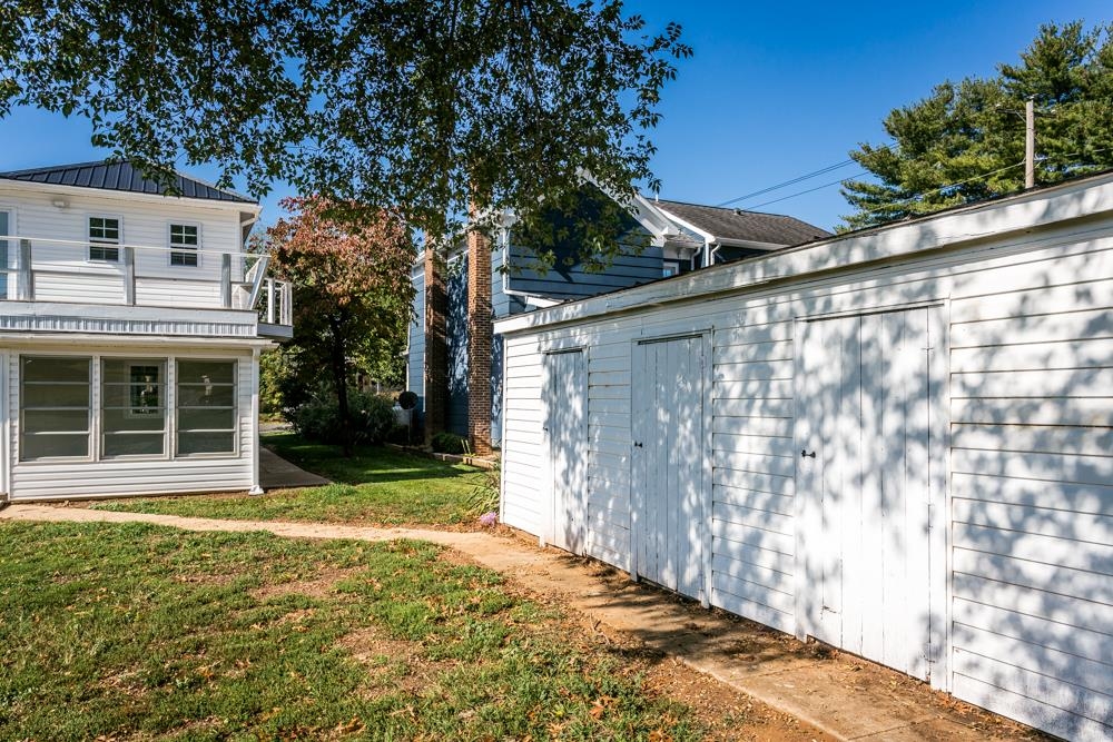 402 5th Street Shenandoah, VA 22849 - Photo 49 of 52 a view of a house with a yard