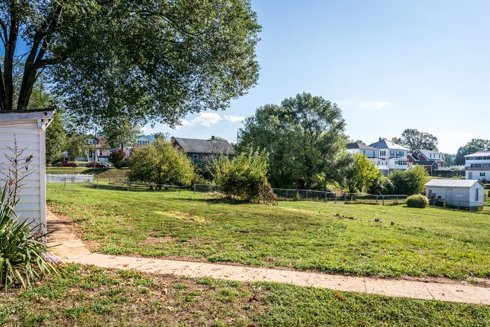 402 5th Street Shenandoah, VA 22849 - Photo 52 of 52 a view of a park with large trees